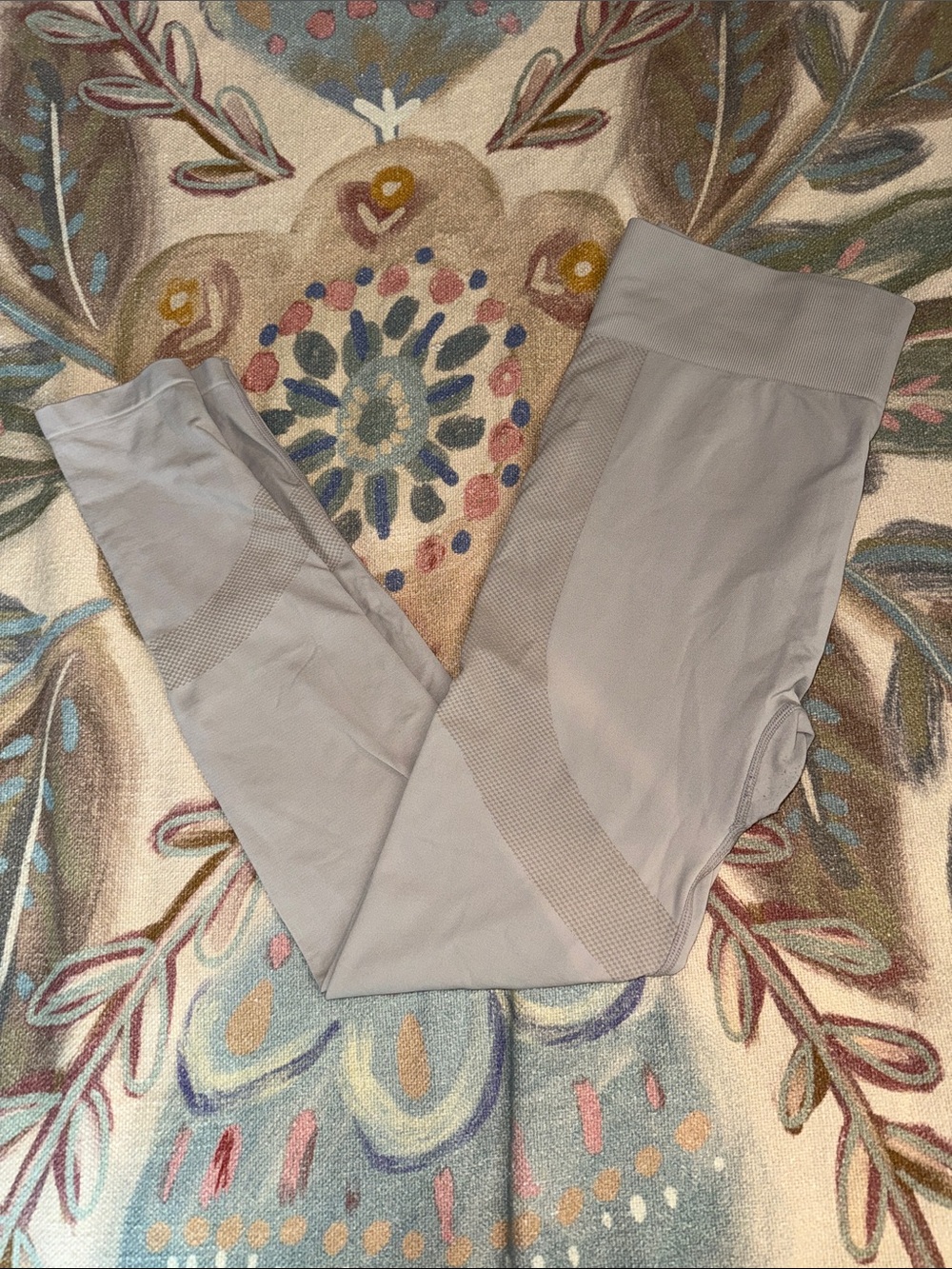 Seamless High-Waist Leggings in Light Gray